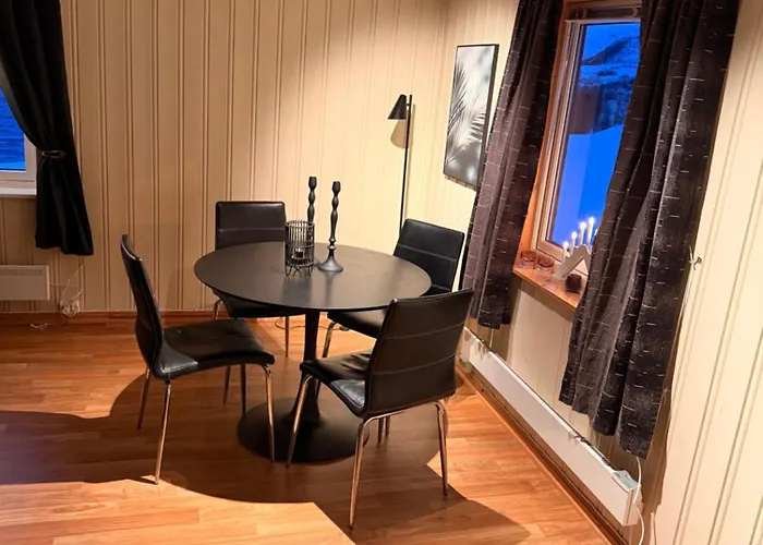 Semesterbostad Senja, Botnhamn *